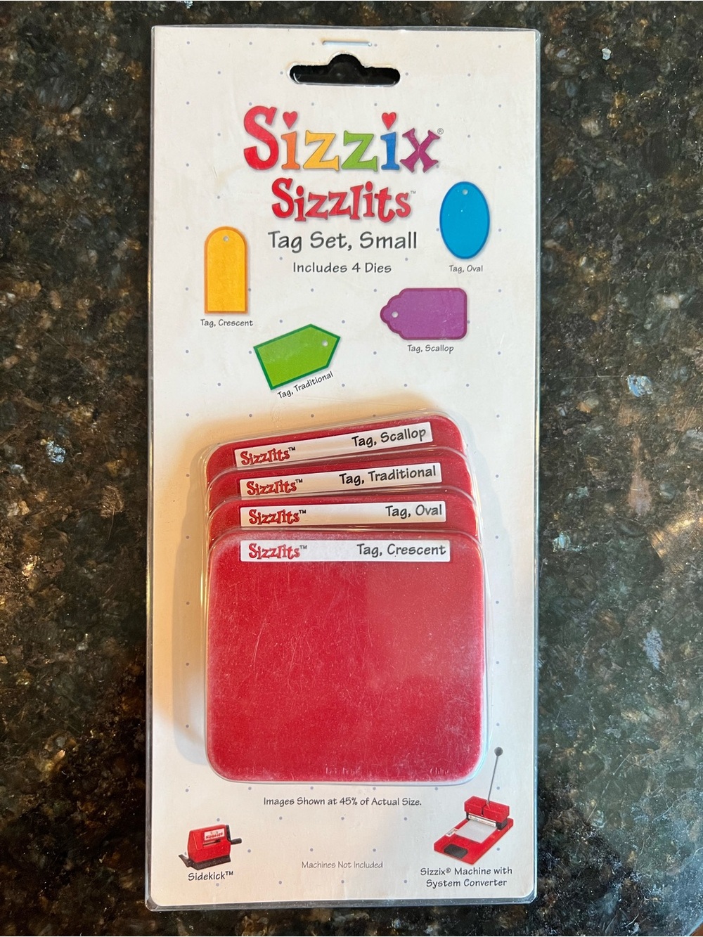 Sizzix Sizzlets Tag set New